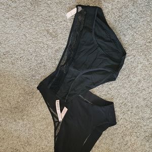 Victoria's Secret Underwear lot/2 Large